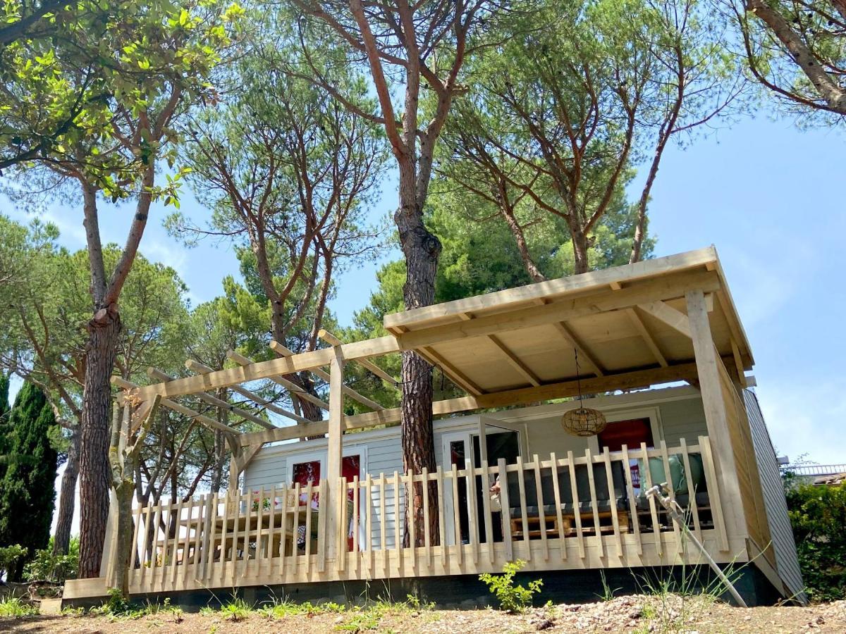 Camping Village Mar Y Sierra San Costanzo Exteriér fotografie