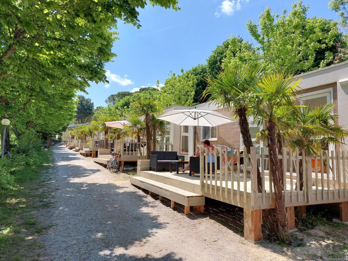 Camping Village Mar Y Sierra San Costanzo Exteriér fotografie